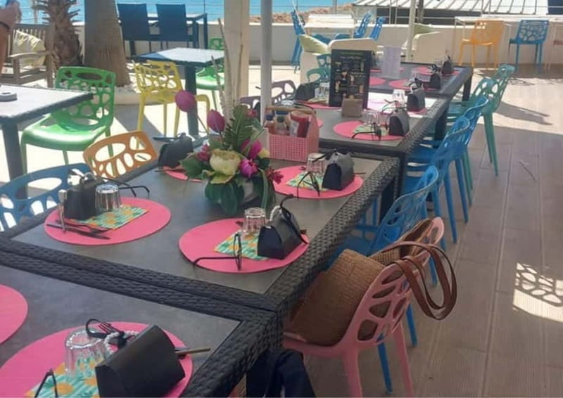 Albufeira: Full-English Breakfast with Prosecco - Setting the Scene: A Beachside Breakfast with a Twist