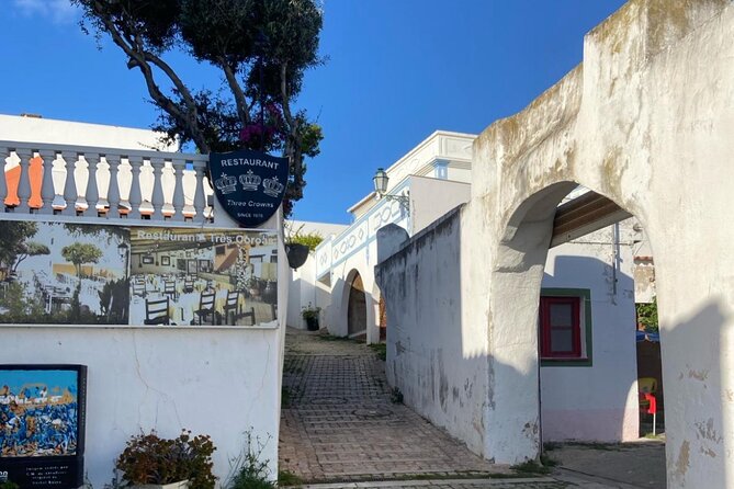 Albufeira History Walking Tour With Wine and Tapas - Practical Information