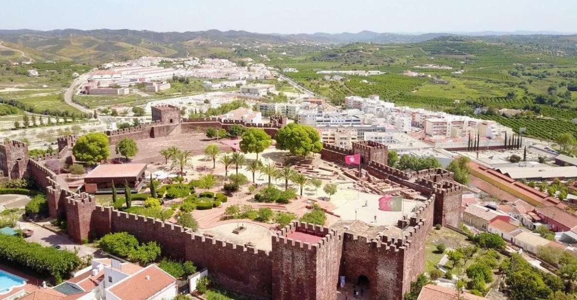 Albufeira: Silves Castle and Old Town With Chapel of Bones - Chapel of Bones Visit