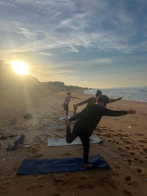 Albufeira: Sunrise Beach Yoga with an Instructor - What to Expect from Your Sunrise Yoga Session in Albufeira