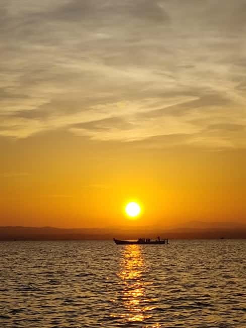 Albufera: Sunset and visit to the barrack - An In-Depth Look at the Albufera Sunset Tour