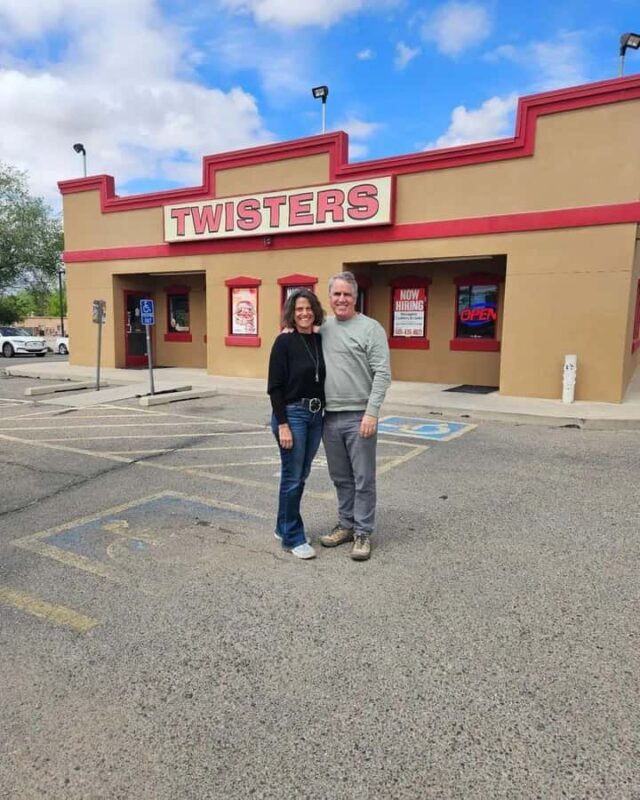 Albuquerque: Breaking Bad SUV/Van Filming Locations Tour - The Transportation: Comfort and Practicality