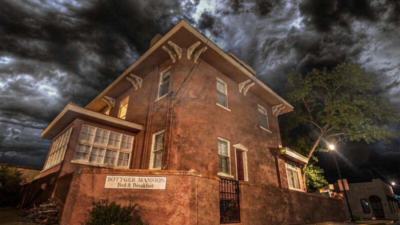 Albuquerque Desert Shadows Rising Ghost Tour - FAQ
