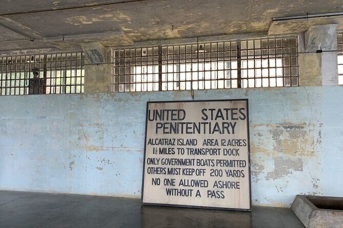 Alcatraz Inside Access Ferry and Audio Tour with Night Option - FAQ