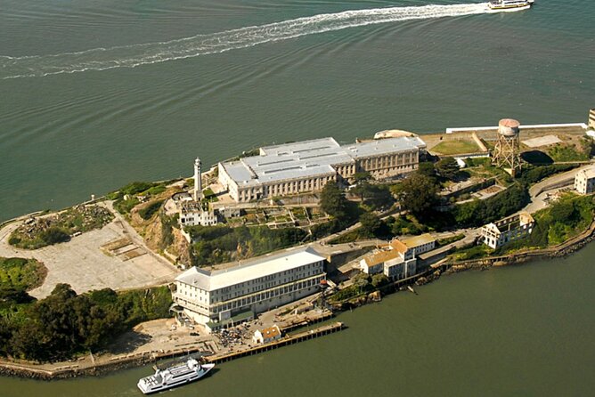 Alcatraz Island and Bay Cruise Adventure Tour - Customer Experiences and Feedback
