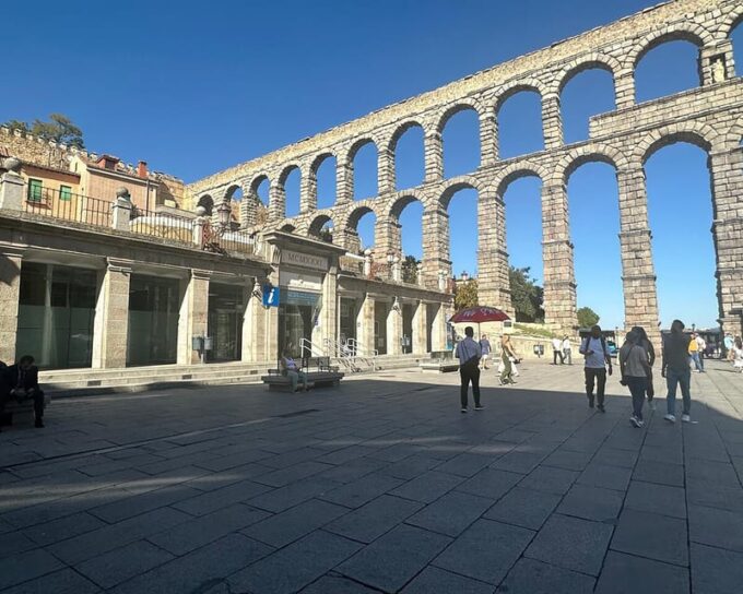Alcázar and Historic Segovia & Toledo Tour From Madrid - Important Information and Inclusions