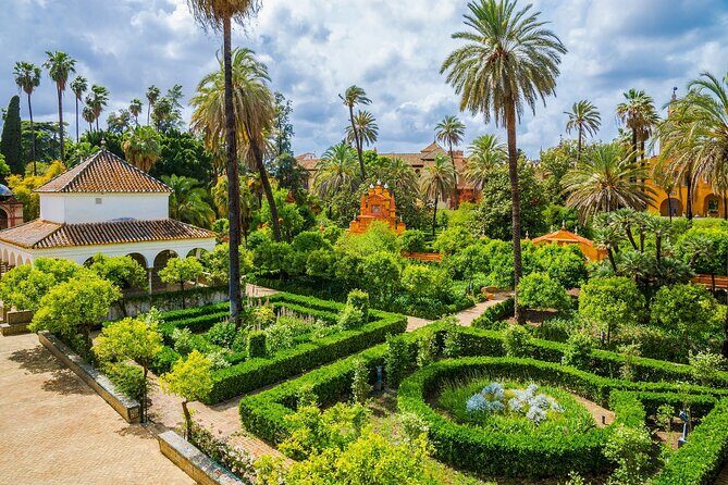 Alcazar of Seville Guided tour with Skip the Line Access - Who Will Love This Tour?