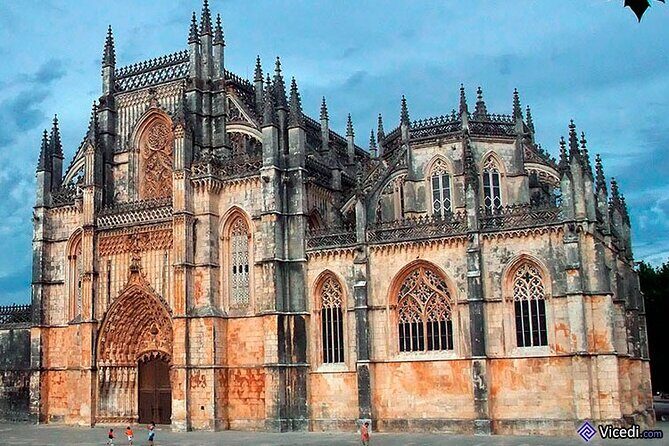 Alcobaça and Batalha Monasteries: Private Tour - Who Should Consider This Tour?