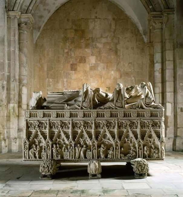 Alcobaça: Entry to UNESCO Alcobaça Monastery - Who Will Love This Experience?