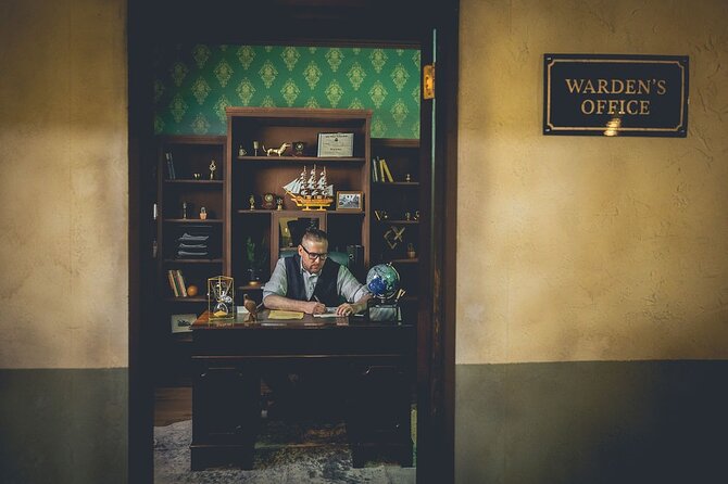 Alcotraz Prison Cocktail Experience in London - Immersive Cocktail Bar