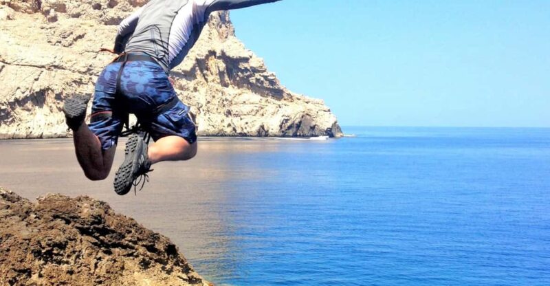 Alcudia: Coasteering Cliff Jumping - Itinerary Details