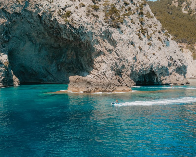 Alcudia: Jetski Tour Coll Baix Beach & Caves (Free Photos) - Activity Highlights