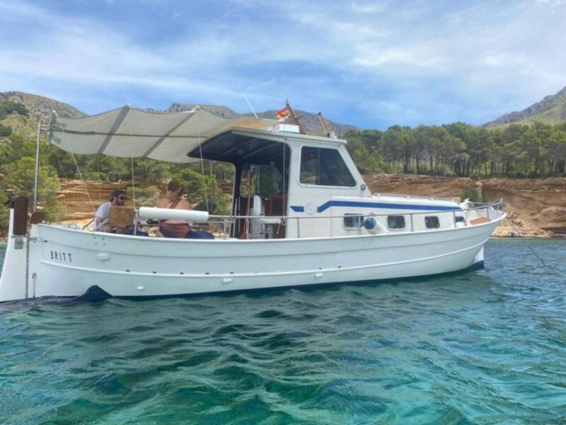 Alcudia: Traditional Wooden Boat Trip With Snorkeling - Important Information