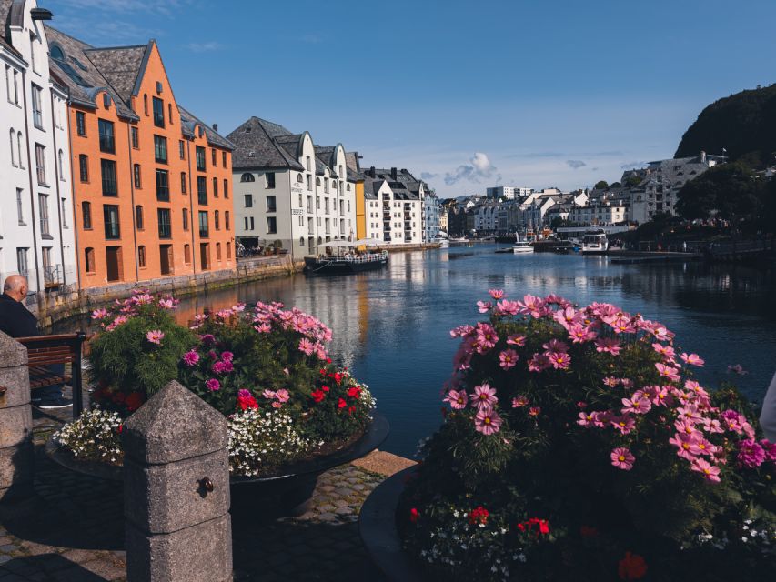 Ålesund: Guided Food Walking Tour - Frequently Asked Questions