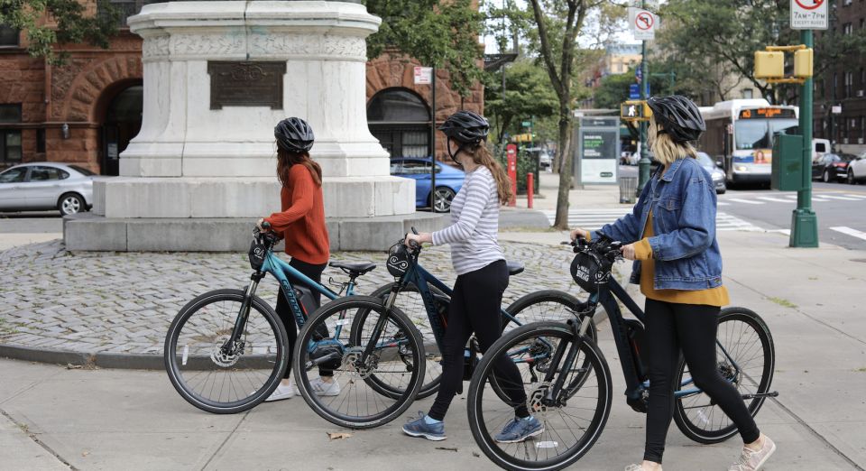 Alexandria: Old Town E-Bike Rental - Key Points
