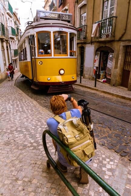 Alfama Photo Walk: Lisbon Photography Tour with a Local - FAQs