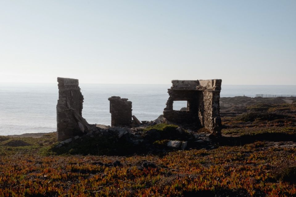 Algarve: Aljezur, Arrifana, and Costa Vicentina Private Tour - Exploring Arrifana Hamlet