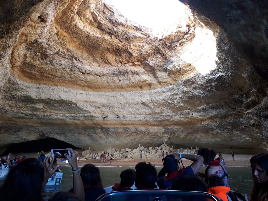 Algarve: Boat Trip to the Caves of Benagil - Exploring the Breathtaking Benagil Caves