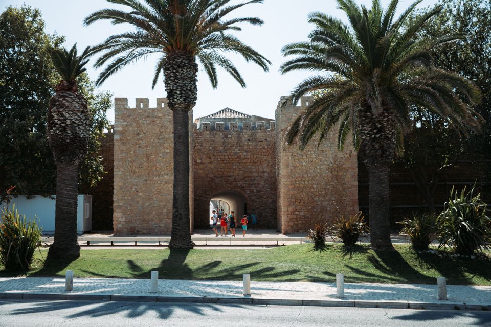 Algarve: Experience the Best of the West - History, Panoramic Views, and Culture