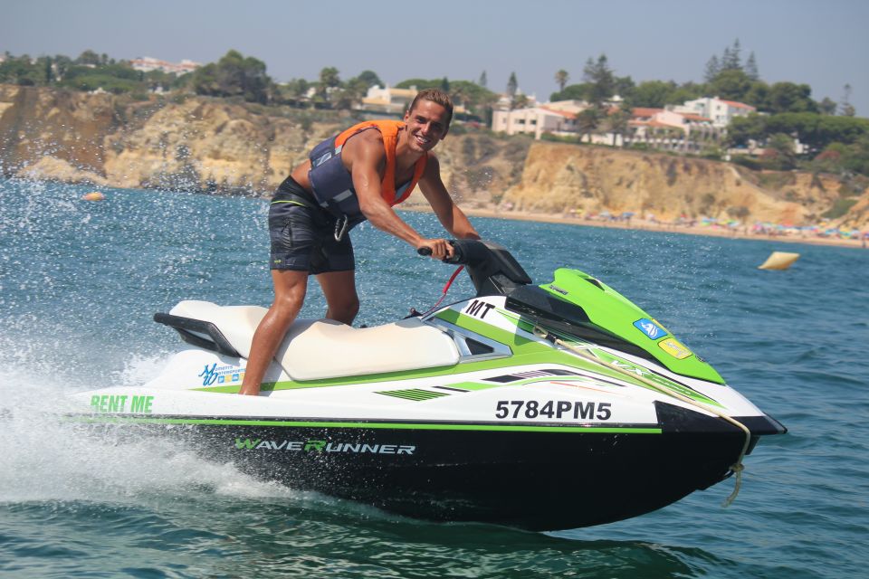 Algarve: Jet Ski Rental in Armação De Pêra - Picturesque Location