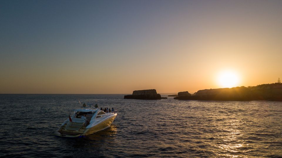 Algarve: Private Yachts Rental - Enjoy the Atlantic Ocean and Local Delicacies
