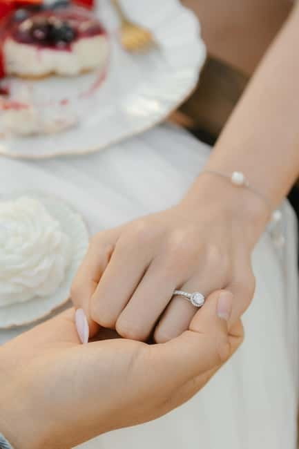 Algarve: Romantic Picnic and Proposals with PRO photoshoot - Why Choose This Algarve Proposal Experience?