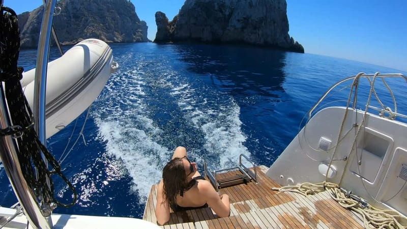 Alghero: Catamaran Cruise with Lunch and Snorkeling - Key Points
