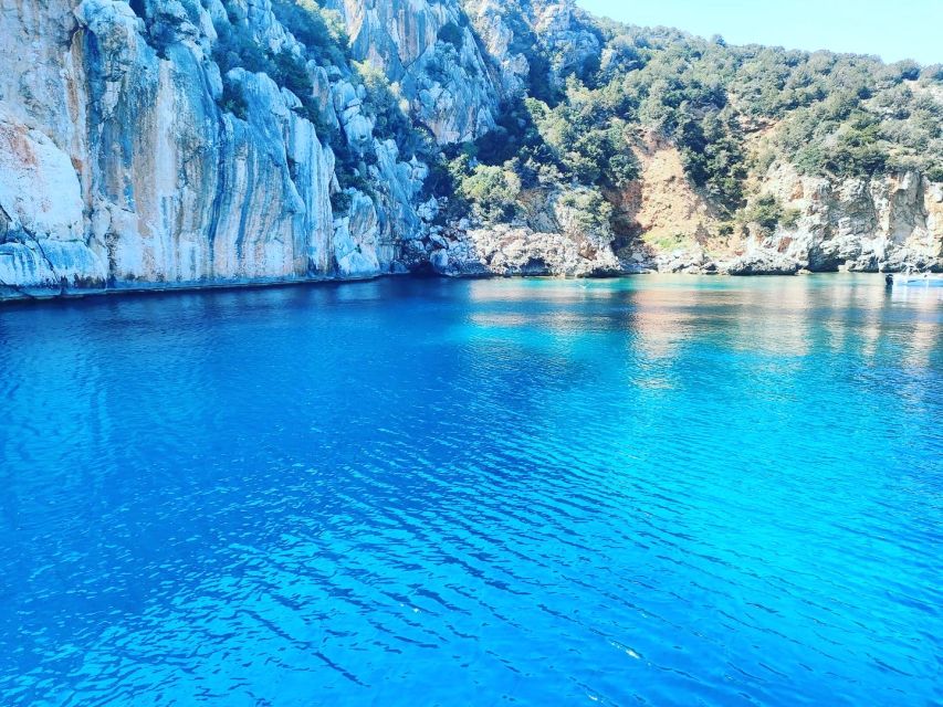 Alghero: Day Trip on a Sailing Boat - Getting to the Starting Point