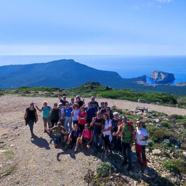 Alghero: Griffon Vulture Trek in Porto Conte Park - Diverse Wildlife Encounters