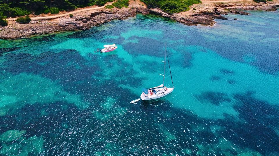 Alghero: Sailboat Excursion in Porto Conte Bay With Lunch - Itinerary and Stops