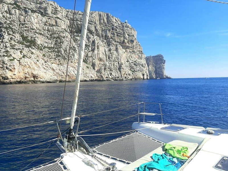 Alghero: Sailing catamaran day trip with lunch - Who Is This Tour Best For?
