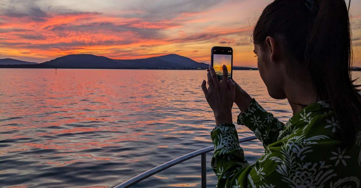 Alghero: Sunset Aperitif Sailing Boat Experience - Itinerary Highlights