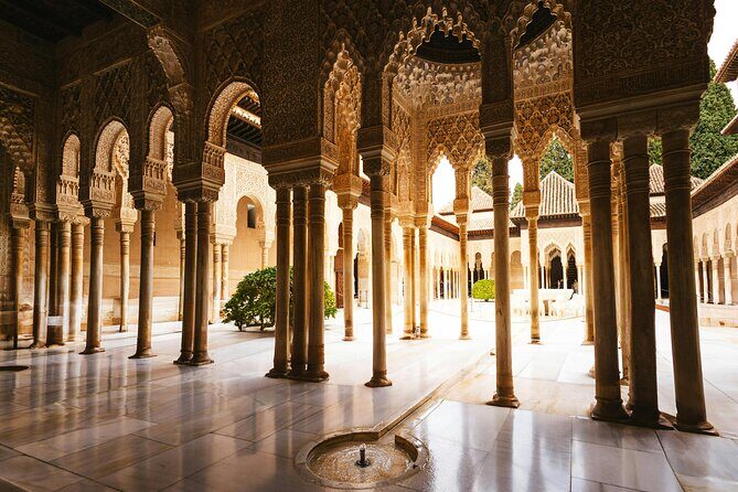Alhambra a Jewel of Moorish Architecture - The Practicalities: What to Expect