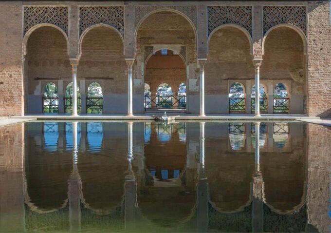 Alhambra & Generalife: Exclusive 3 Hours Private Tour - Customer Feedback