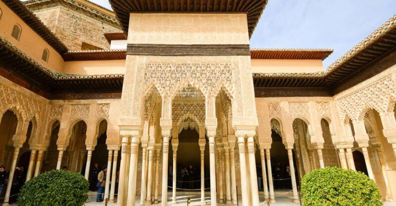 Alhambra, Nasrid Palaces, and Generalife 3-Hour Guided Tour - Included and Excluded
