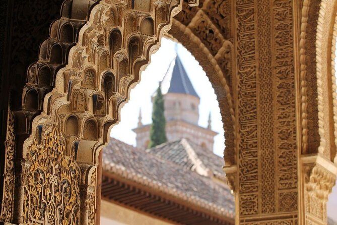 Alhambra Private/Small Group Tour & Nasrid Palaces Skip the Line - Final Thoughts: Who Should Consider This Tour?