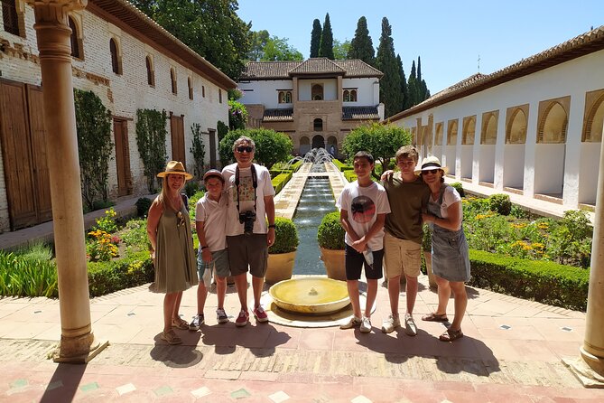 Alhambra: Private Tour for Families - Booking and Cancellation