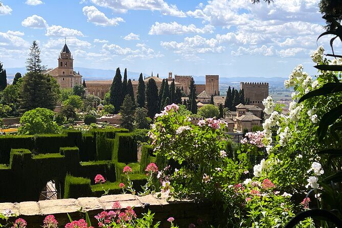 Alhambra Private Tour with tickets - FAQ