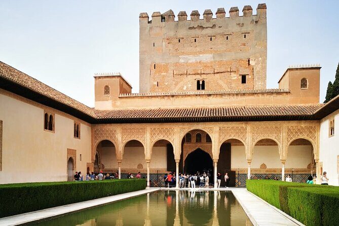 Alhambra Private Tour with Tickets to the Nasrid Palaces - Introduction: A Close-Up Look at the Alhambra Private Tour
