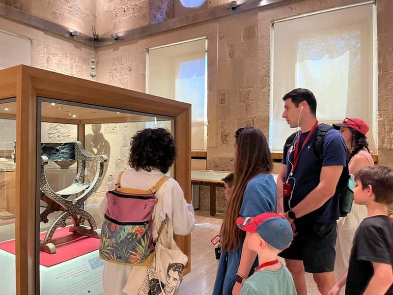 Alhambra Surroundings: History, Architecture and Legends - Who Should Take This Tour?