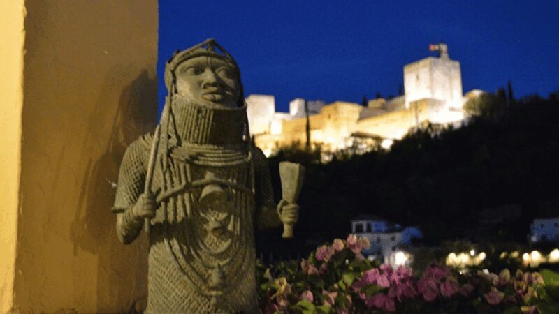 Alhambra: Tour Leyendas de la Alhambra - The Practicalities: Duration, Group Size, and Cost