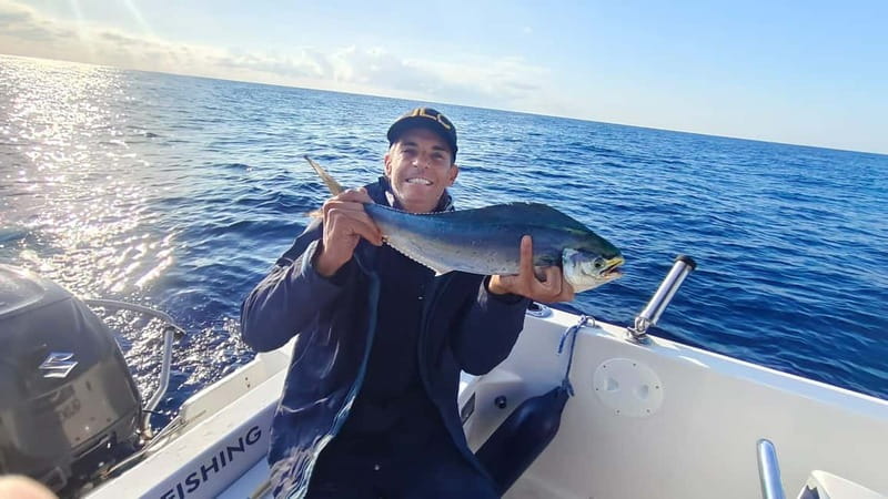 Alicante 5-Hour Fishing Excursion with Pro Fishing Guide - Catching Fish and Enjoying the Moment