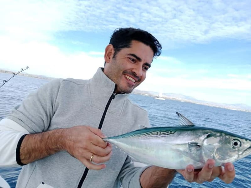 Alicante 5-Hour Fishing Excursion with Pro Fishing Guide - Who Will Thrive on This Experience?