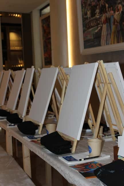 Alicante: Art Party - Paint, Sip & Fun - What to Expect from the Two-Hour Art Party