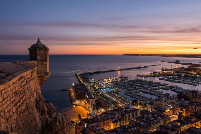 Alicante: Guided City Highlights Walking Tour - Food Market Visit