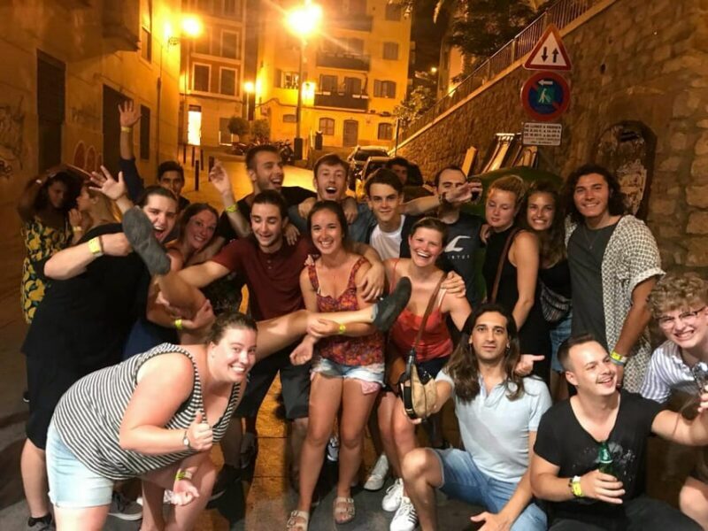 Alicante: Guided Pub Crawl with Shots and Beer - Practical Details to Keep in Mind