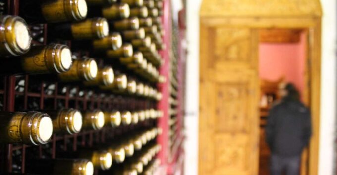 Alicante: Guided Tour of Local Winery & Wine Tasting - Discover the Winemaking Process