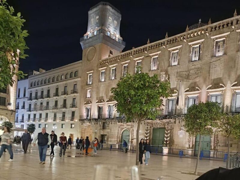 Alicante: Night Walking Tour - Value and Authenticity