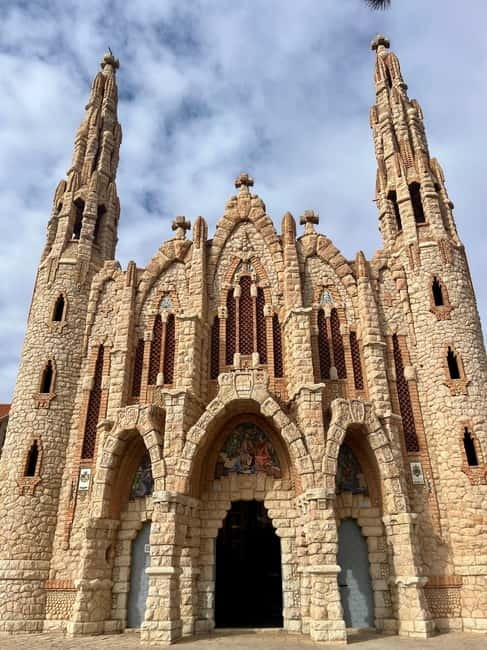 Alicante: Visit to an Old Winery and Castle with 3 Wine Tastings and Pick-up - FAQs