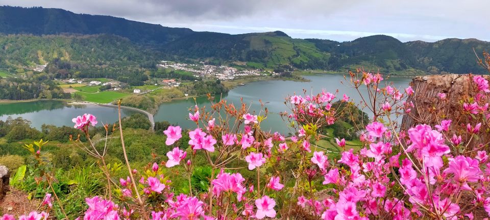 ALL CRUISES - Shore Tour Sete Cidades Green & Blue Lakes - Key Points